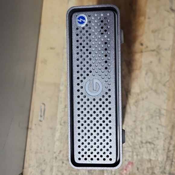 SanDisk G-drive PRO 4TB - Picture 6 of 8